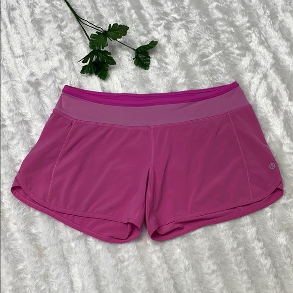 lululemon athletica Pants - Lululemon athletica shorts size 8
